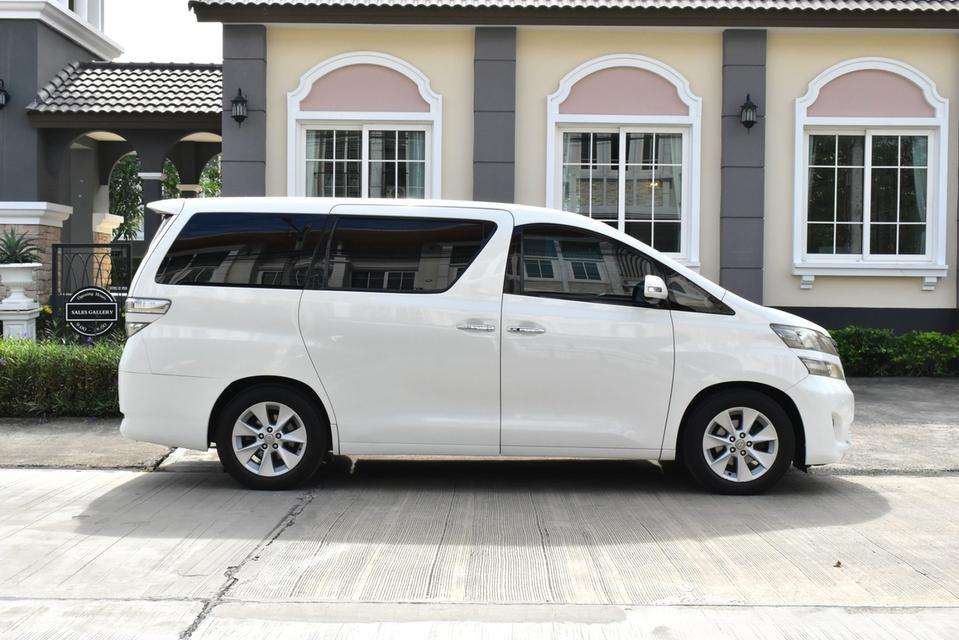 Toyota Vellfire 2.4V ปี2010  สีขาว ออโต้ เบนซิน ไมล์ 14x,xxx km. 19