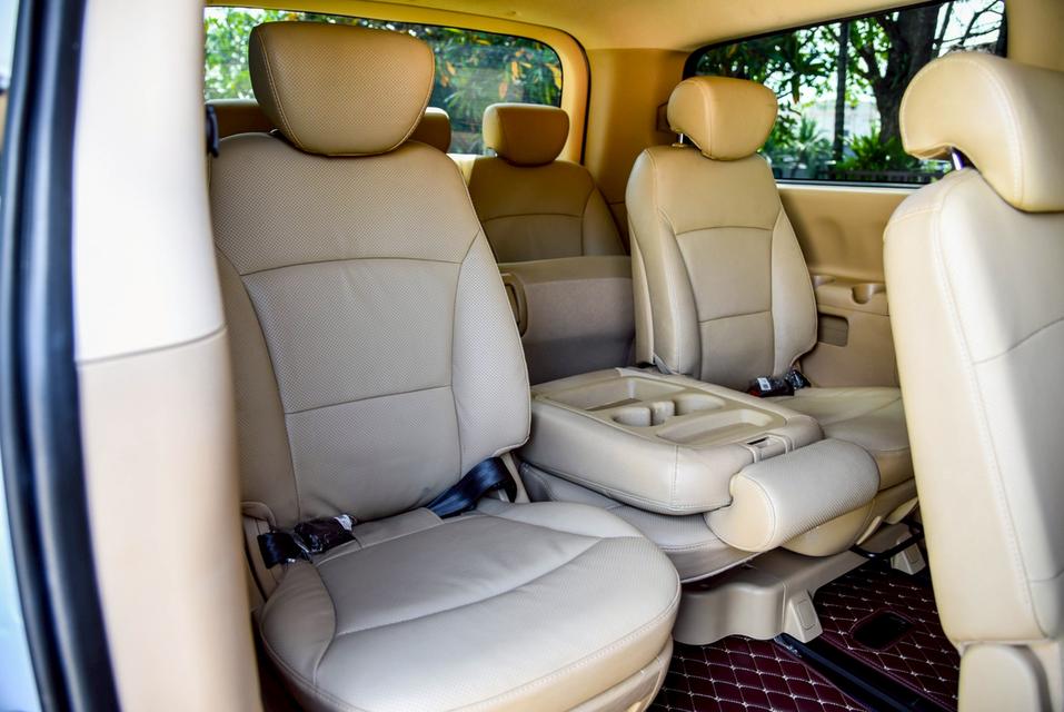 รหัสรถ CBL982 HYUNDAI H-1 2.5 Elite NS AT 2023 11