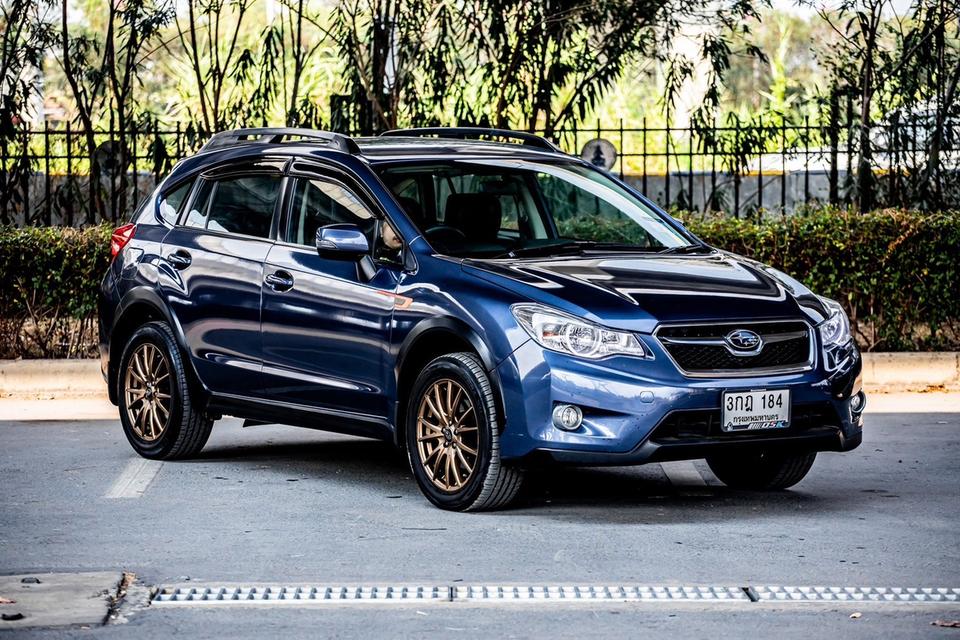 SUBARU XV 2.0iP ปี 2014 สีน้ำเงิน มือเดียวป้ายแดง แต่งครบสวยๆ