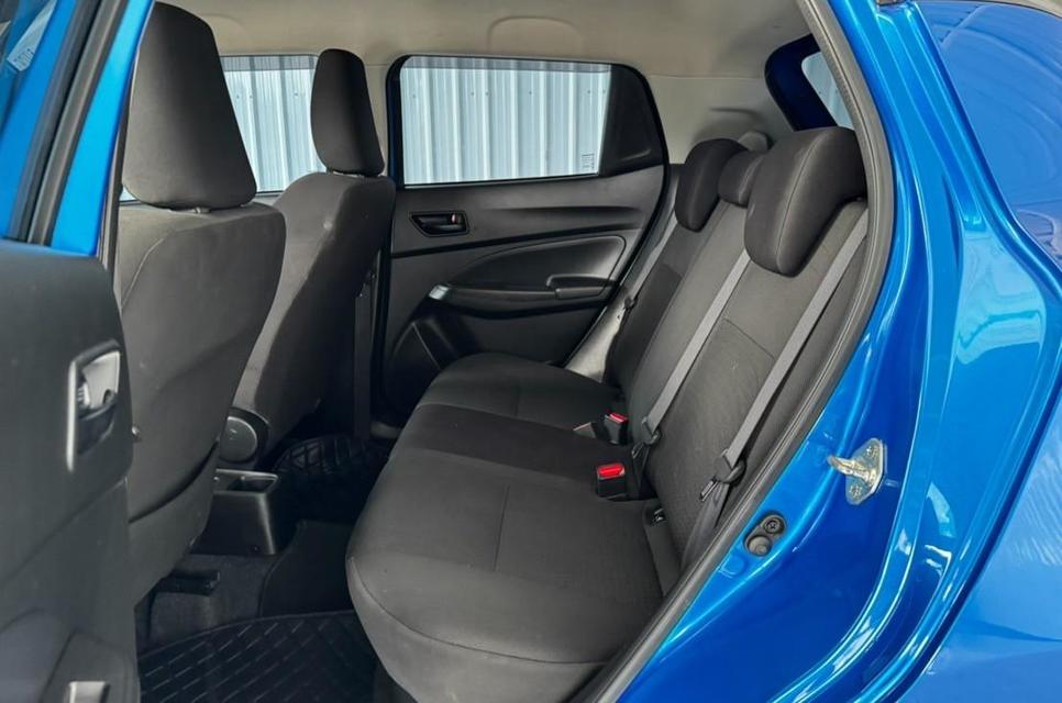 Suzuki Swift 1.2GL CVT เบนซิน เกียร์ออโต้  ปี2018 15