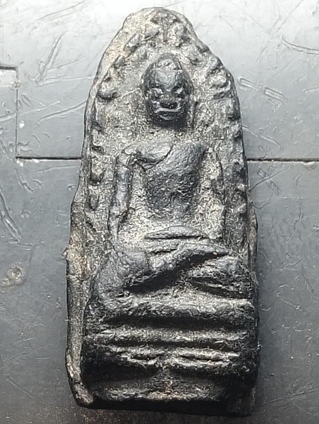 พระรอด วัดมหาวัน ลำพูน