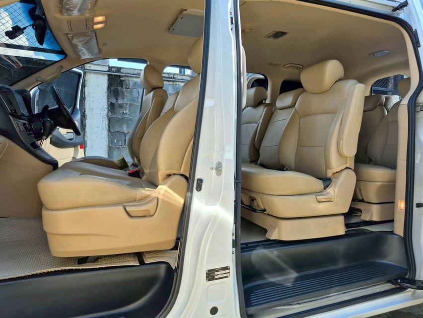 Hyundai H1 2.5Eilte ปี24 16