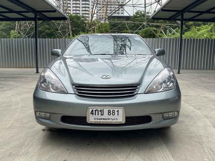 ปล่อยขายด่วน Lexus ES 300 4