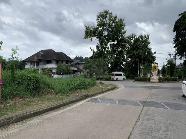 ขายที่ดินถมแล้ว 487 ตรว. ติดถนน 3 ด้าน ในหมู่บ้านศรีนคร ซ.นวมินทร์ 24 เขตบึงกุ่ม 6