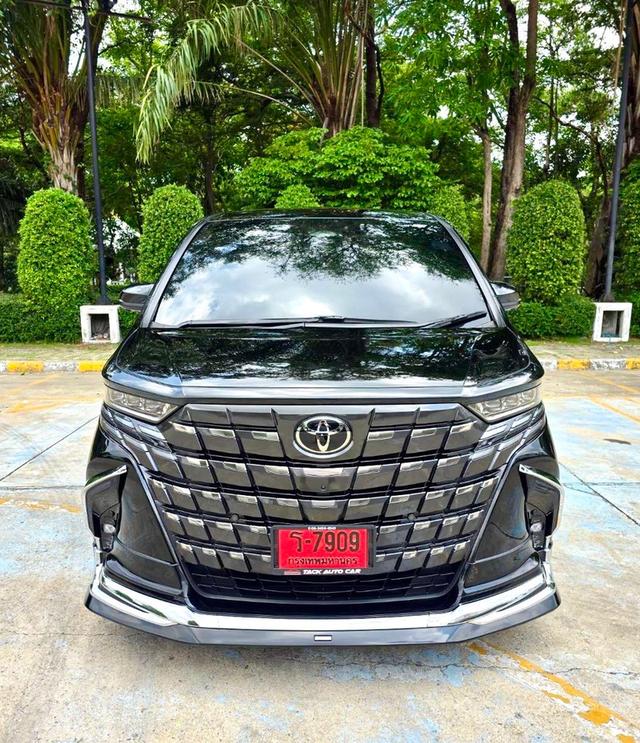 TOYOTA ALPHARD Z 2WD สีดำ ปี 2025 ไมล์ 10,000 กม.