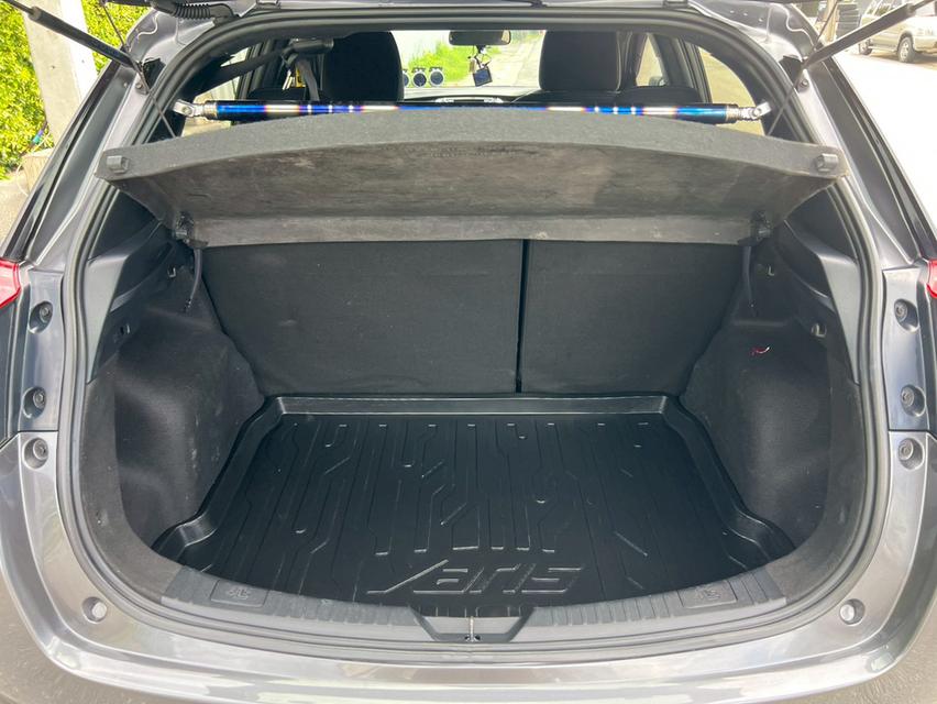 ฟรีดาวน์ Yaris Hatchback รุ่น G รถบ้านมือเดียว เช็กศูนย์ตลอด รูปที่ 8