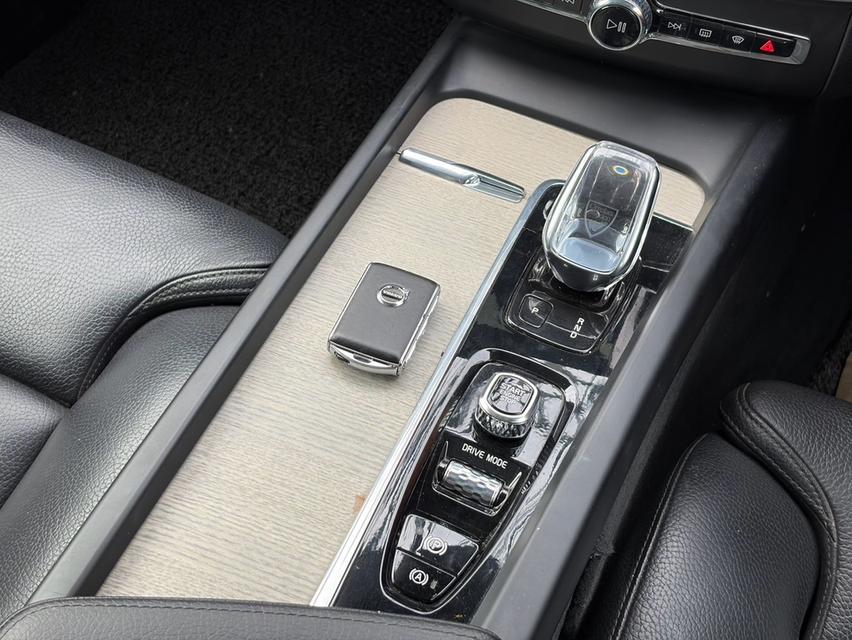 (แจ้งรหัสรถ PJP579) 2021 VOLVO XC60 T8 Inscription รูปที่ 10
