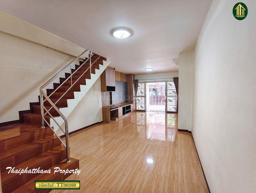 เค.ซี. คู่สร้าง วิลล่า  5