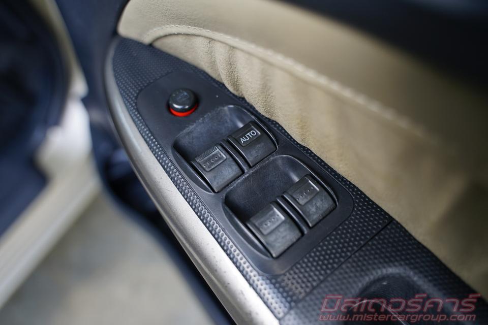 2003 HONDA STREAM 2.0 S ( 7690 ) 17