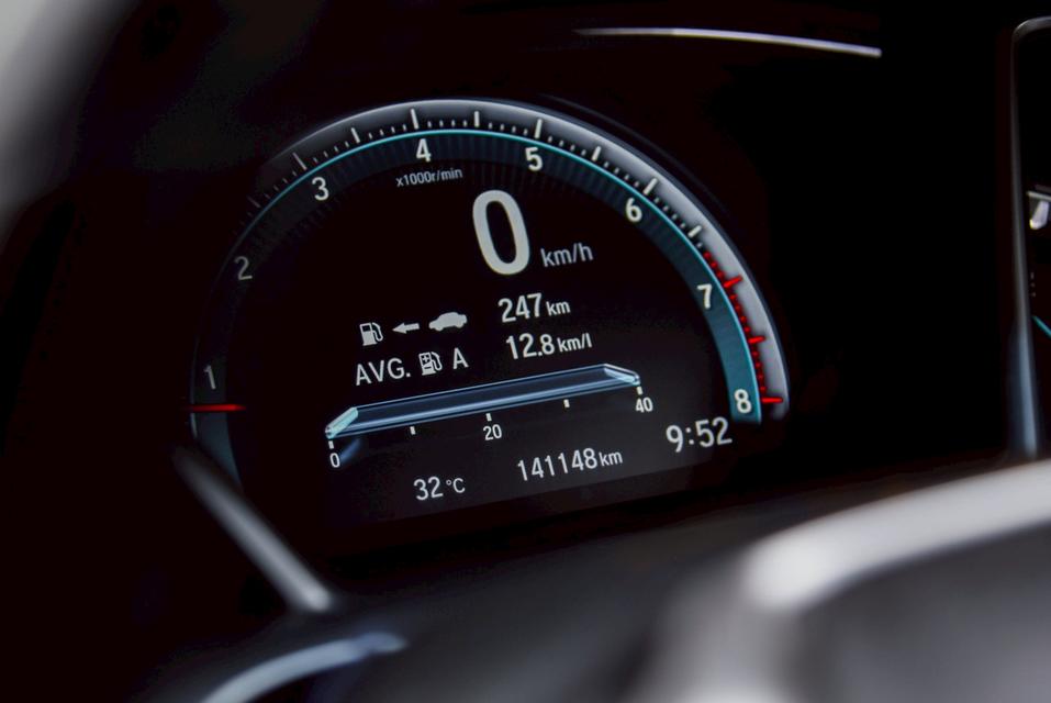 รหัสรถ CBL8990 HONDA CIVIC FC 1.8 EL AT 2017 16