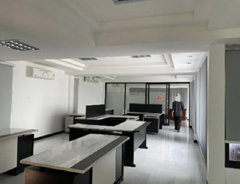 ให้เช่าอาคารสำนักงาน 4 ชั้น ซอยนวมินทร์ เข้าซอยไม่ลึก ใกล้แยกรามอินทรา กม.8 / พื้นที่ใช้สอย 350 ตารางเมตร 5