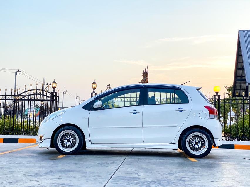 TOYOTA YARIS 1.5 S ตัวท็อปสุด A/T ปี 2011 สีขาว  8
