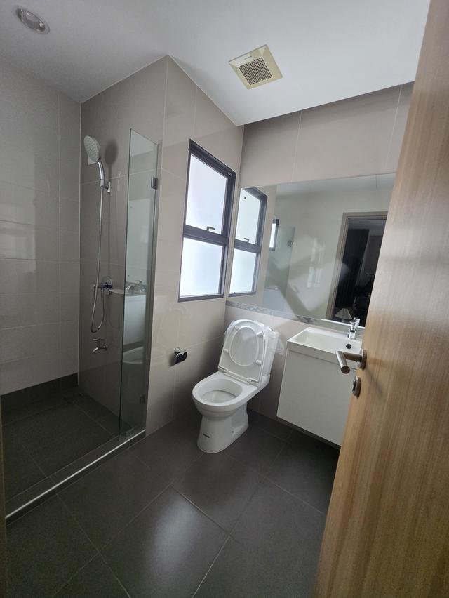 เช่า บ้านเดี่ยวสามชั้นทั้งหลังพร้อมเฟอร์นิเจอร์พร้อมอยู่ โครงการคุณภาพของ Pruksa Property-Passorn สรงประภา (เจ้าของปล่อยเอง)  โครงการ ภัสสร สรงประภา-ด 10