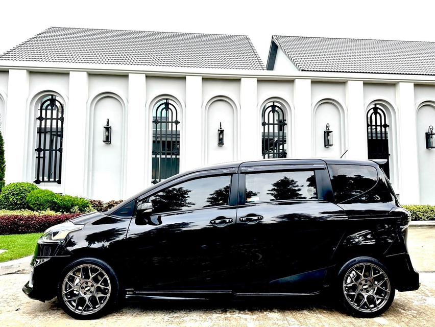 TOYOTA SIENTA 1.5V ปี 2019 รูปที่ 5