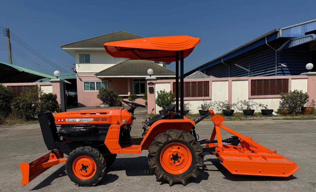 รถไถญี่ปุ่น Kubota B1400 14 Hp 4WD 2