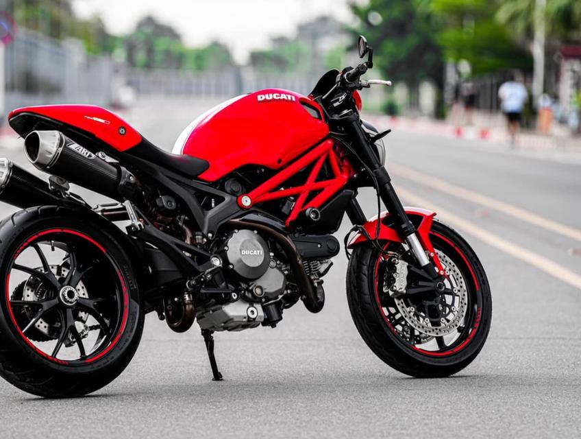 Ducati Monster รถสวยแต่งหล่อ ราคาถูกสุดคุ้ม