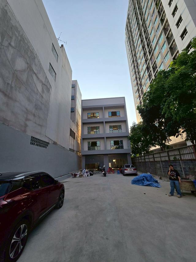 ให้เช่า อาคารพาณิชย์ ทำเลทอง ใกล้ MRT Interchange เตาปูน 70 เมตร ติดถนนใหญ่,ป้ายรถเมล์ 8