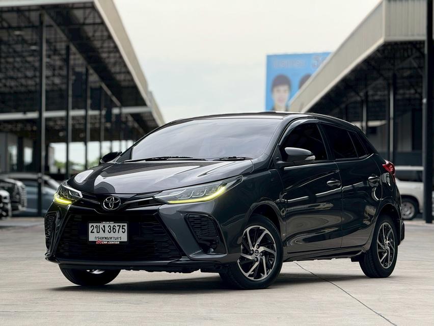 Toyota yaris 1.2 hatchback ใช้ไป 4x,000 บาท กม.