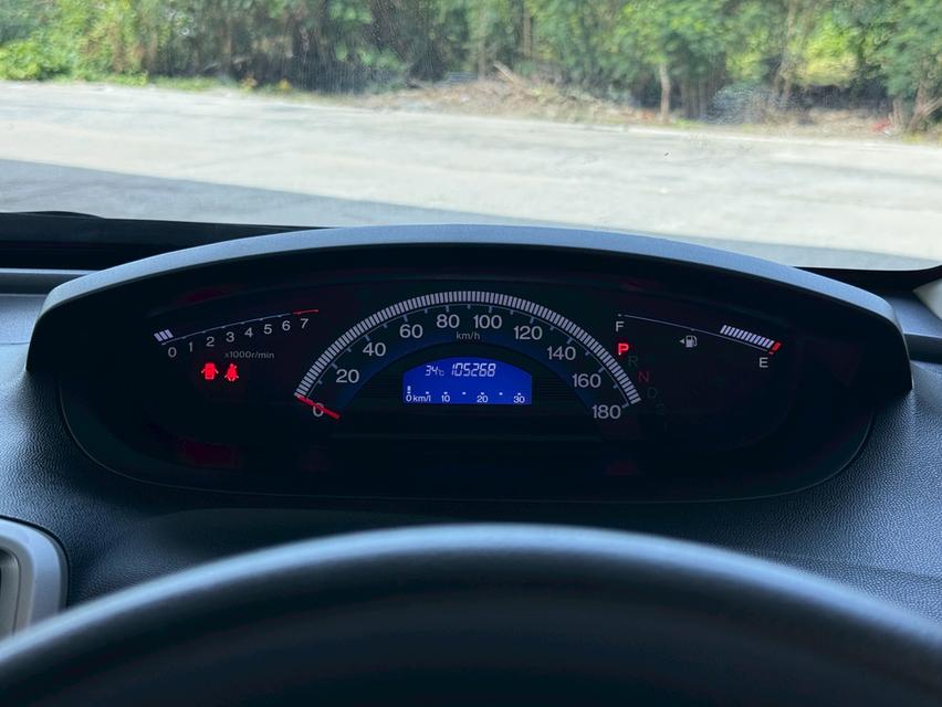 2013 HONDA FREED 1.4EL 12