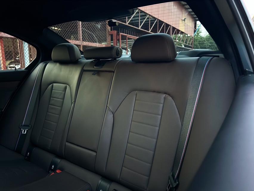 รหัสรถ MCA2889 BMW 330e M Sport LCI 2023 13