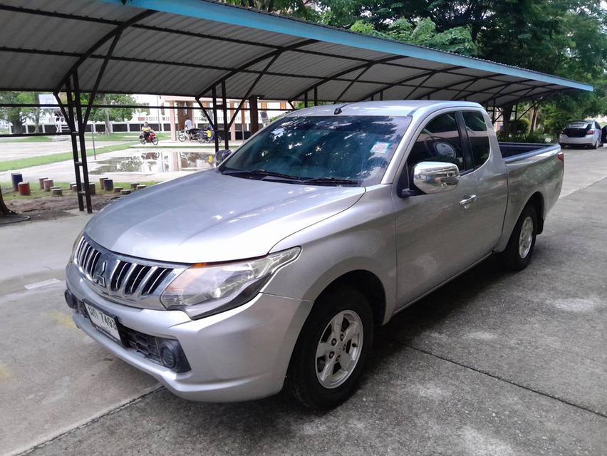 Triton cab 2015 2.4GLX MT เกียร์ธรรมดา ดีเซล ไมล์170000กม.