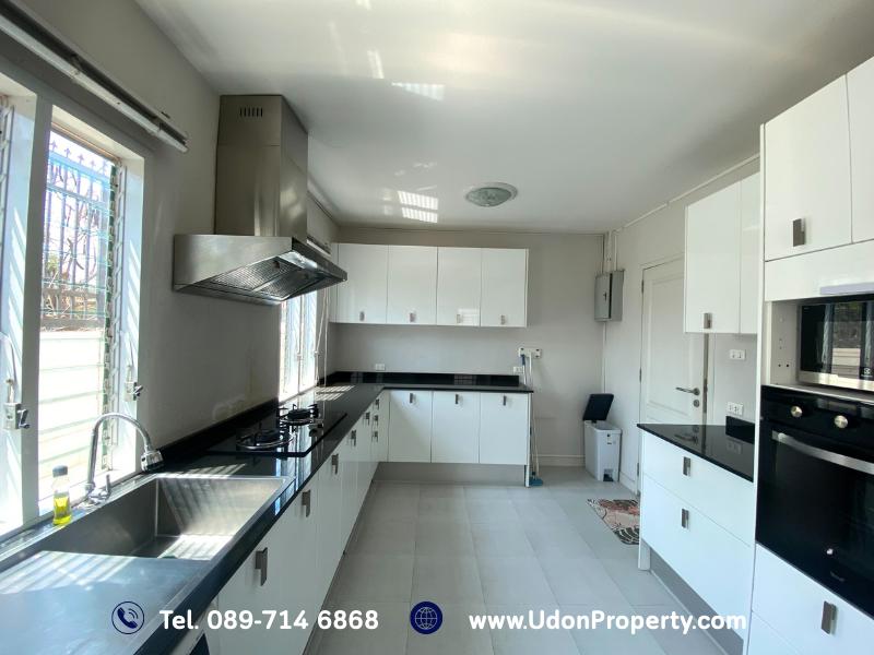 House For Sale ขาย! บ้านหรู 2 ชั้น ราคาดี พร้อมเฟอร์นิเจอร์และเครื่องใช้ไฟฟ้าทั้งหมดภายในบ้าน 5