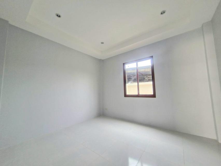บ้านแฝดสไตล์ Nordic Modern เปิดพรีเซลส์เพียง 2.75 ล้านบาท 5