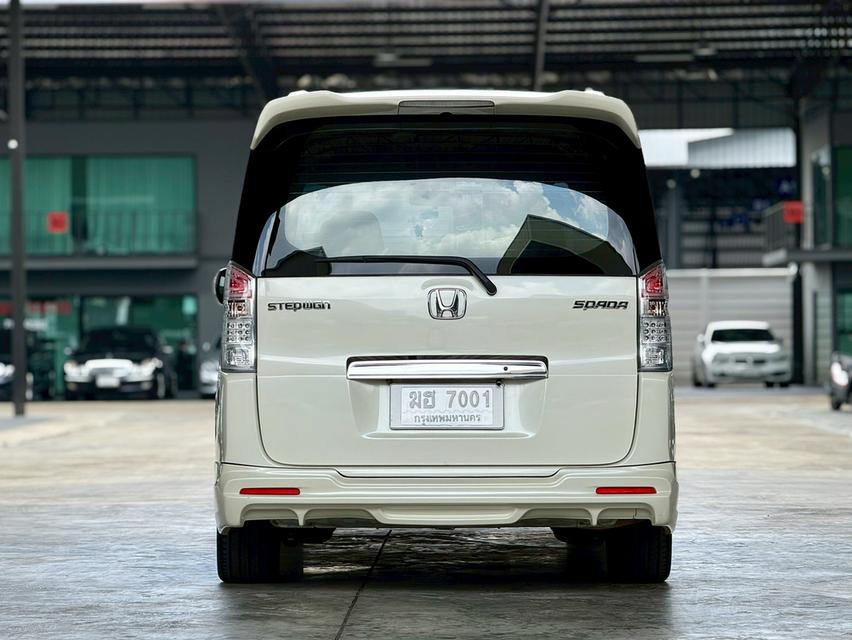 Honda Stepwagon 2.0 JP ปี 2012