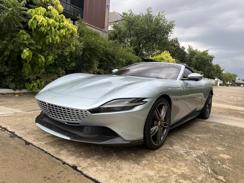FERRARI ROMA SPIDER ปี 2025 วิ่ง 8 พันโล รถศูนย์ Cavallino วารันตีเซอร์วิสฟรี 7 ปี ออฟชั่นเต็ม 2 แถว เดิมทุกชิ้น