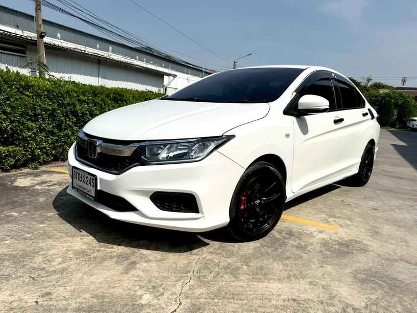 Honda City 1.5 S ปี 2019ไมล์แค่  68,xxx  kmรถบ้านมือเดียว สวยเดิมทั้งคัน 3