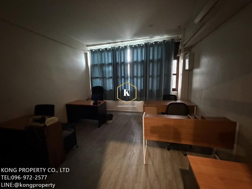 ให้เช่าโกดัง พร้อมอาคาร 4 ชั้น ย่าน อโศก ห้วยขวาง กรุงเทพ ใกล้รถไฟฟ้า 3