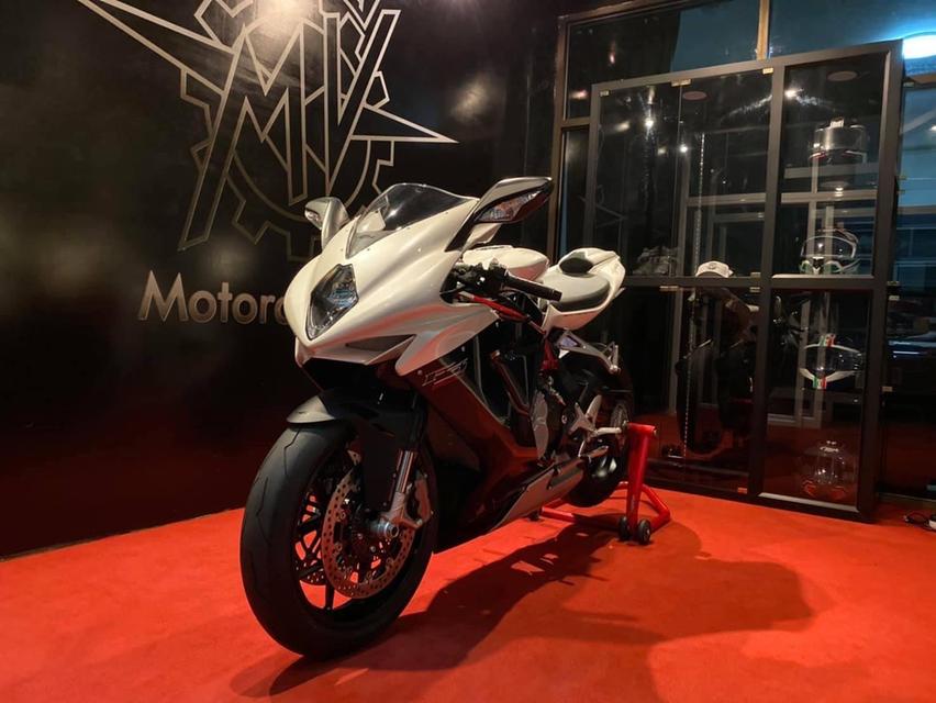 MV Agusta 800 รถสวยไมล์น้อย พร้อมส่งต่อ 2