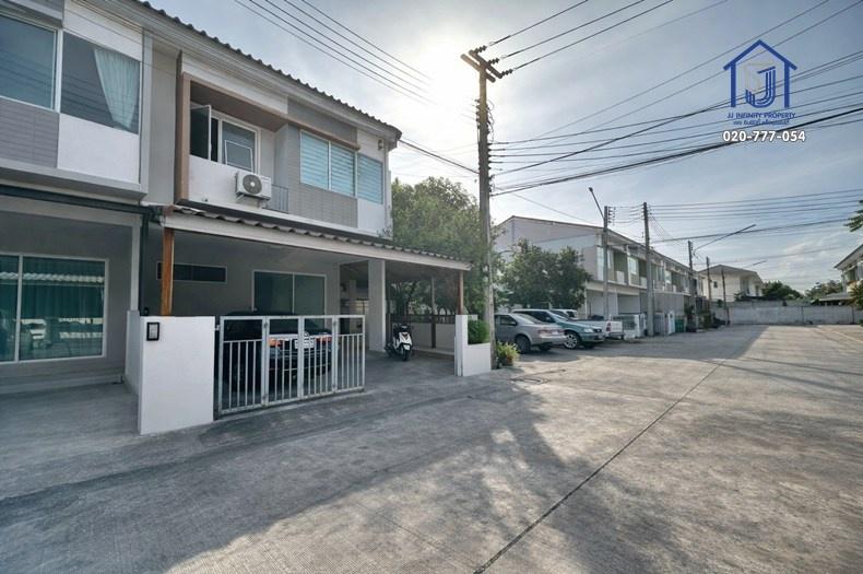 ขายทาวน์โฮม 2 ชั้น เดอะทรัสต์ทาวน์ วงแหวน–ลำลูกกา หลังมุม ซอยบึงคำพร้อย ใกล้วงแหวนรอบนอก 2