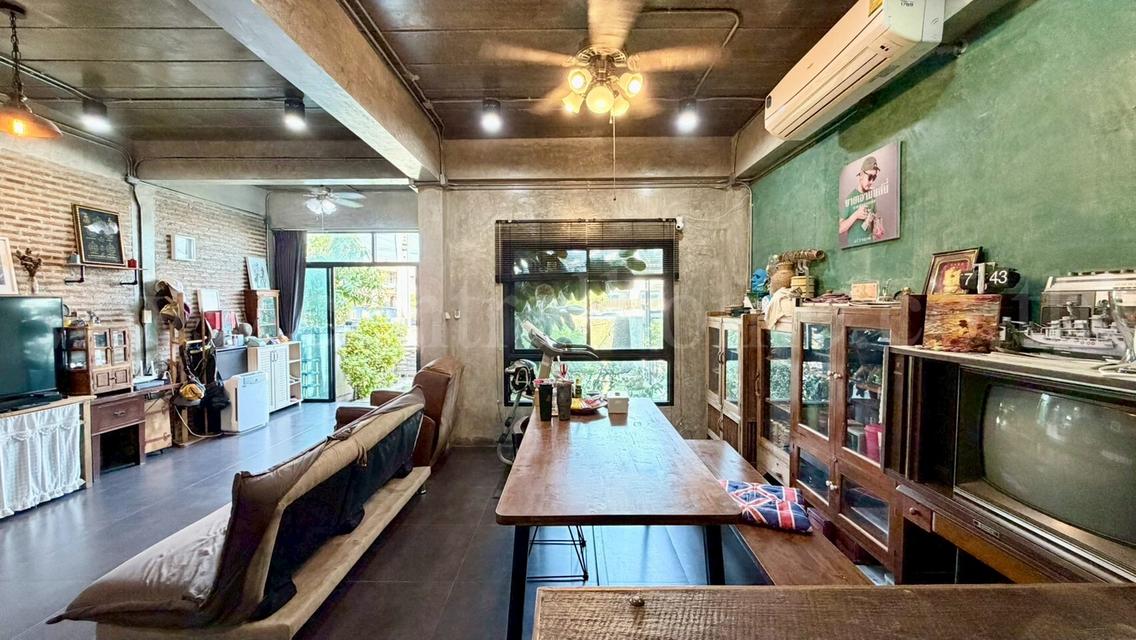 ทาวน์โฮม เด่นชัย คลองกันยา บางพลี หลังริม พื้นที่กว้าง ตกแต่งสไตล์ลอฟท์ 7