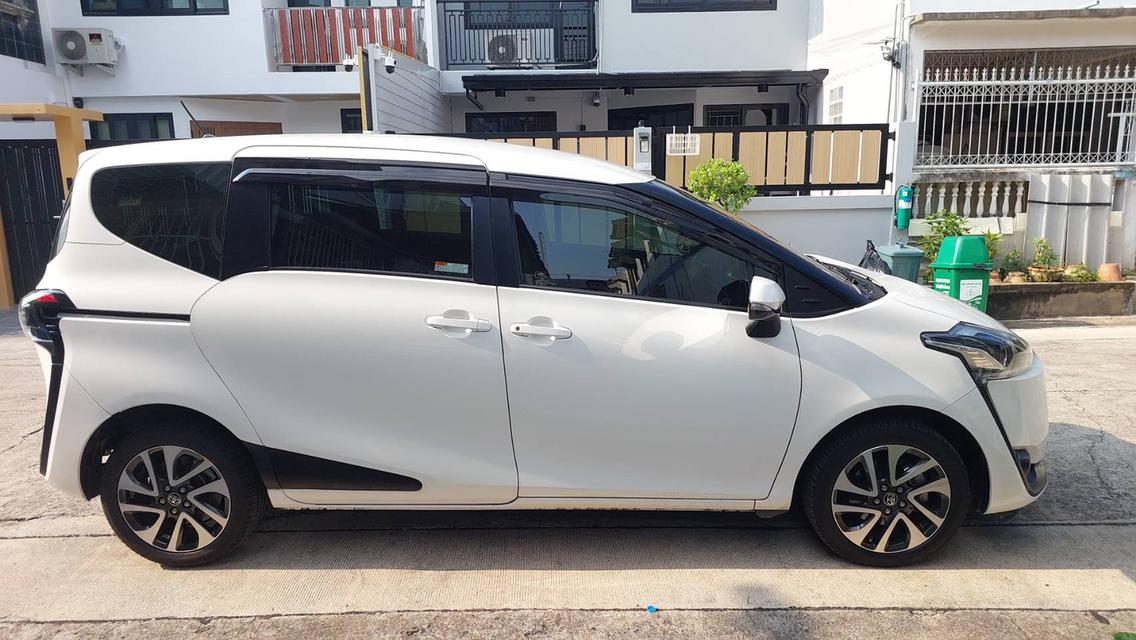 รถ Toyota Sianta V 2019 มือเดียว เข้าศูนย์เช็คระยะตลอด ไม่เคยชนหนัก ไมล์ 106,xxxx ประตูไฟฟ้า สีขาว รูปที่ 8