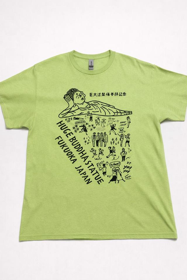 เสื้อยืดสีเขียวลายพระนอน Fukuoka Buddha – ทรงสวย ลายเส้นแนวๆ ไม่ซ้ำใคร