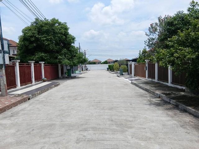 บ้านเดี่ยวหรู หลังริม พร้อมสระว่ายน้ำส่วนตัว หมู่บ้าน พนาสนธิ์ ไพรเวทโฮม  หทัยราษฎร์ 37 18