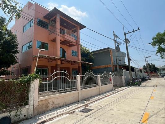 ขายโฮมออฟฟิศ 3 ชั้น 75 ตรว. ฟีนิกซ์ ปาร์ค ซอย 2 (ซ.ไอยรา 28) ต.คลองสอง อ.คลองหลวง จ.ปทุมธานี ราคา 6,800,000 บาท 5