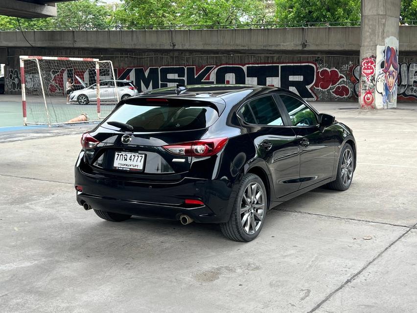 Mazda3 2.0 S AT 2018 เพียง 329,000 บาท 6
