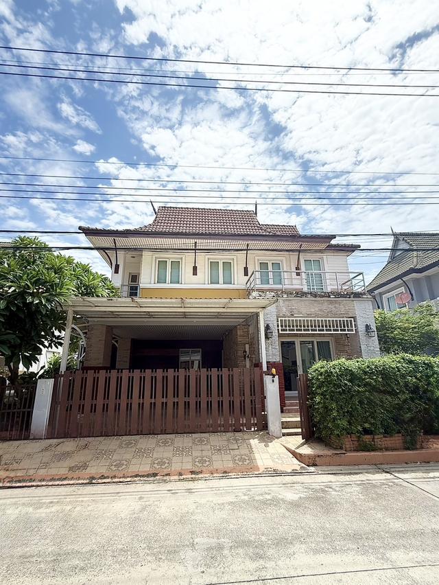 ***ให้เช่าบ้านเดี่ยวหลังใหญ่ พร้อมอยู่ !!! อารีน่า การ์เดนท์ ซอยวัดหลวงพ่อโต บางพลี สมุทรปราการ