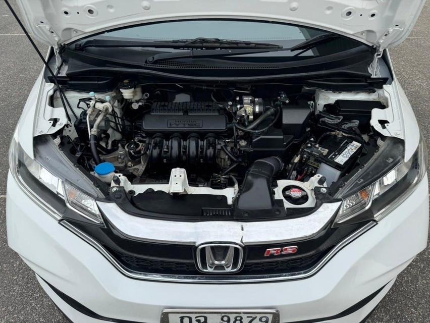 Honda Jazz 1.5 RS เกียร์ Auto ปี 2019  14