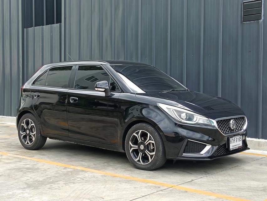 MG3 1.5x Sunroof ปี2019 5