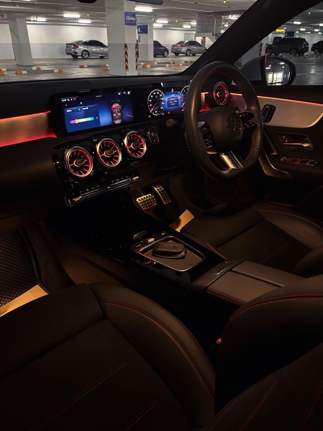 2025 Mercedes BenZ A200 AMG DYNAMIC Facelift  🎉🌟  15