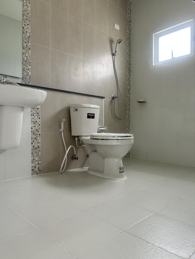 บ้านเดี่ยว ใหม่ 58 วา แปลงมุม จัดสวนให้ ปั้มแทงค์แอร์ ติดให้ ใกล้เมกะ-สวนหลวง ร.9 ติดต่อ เล็ก 0852246165 12