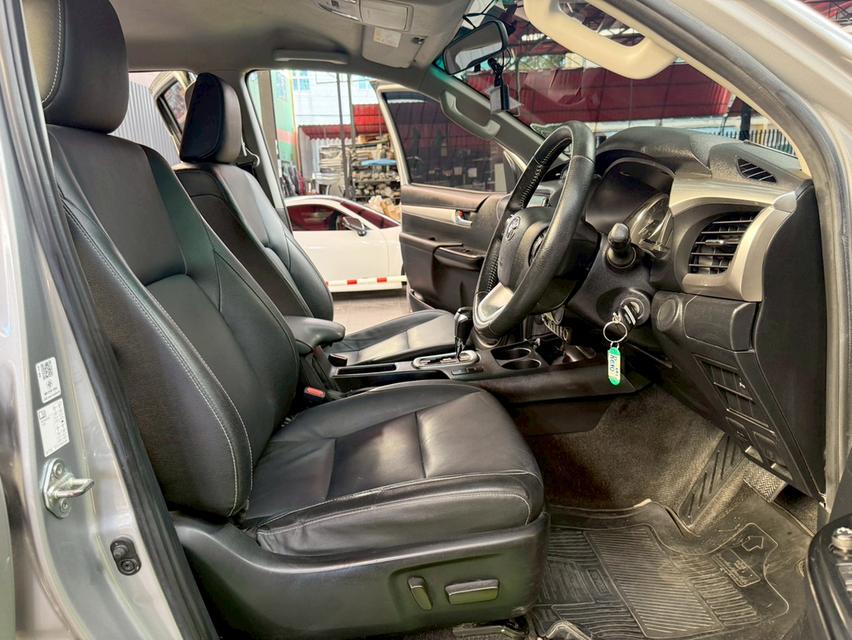 TOYOTA REVO 2.4 MID PRERUNNER DOUBLECAB ปี2021เกียร์ออโต้ ออพชั่นแน่นๆ พร้อมใช้งาน 16