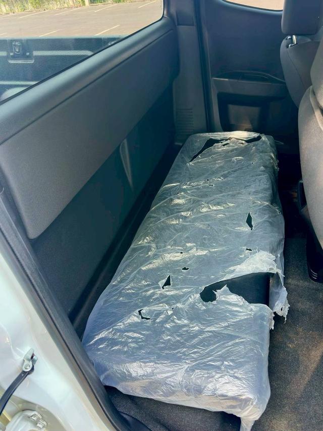 Isuzu D-max Cab 3.0 Ddi เกียร์ธรรมดา ปี 2022 รูปที่ 12