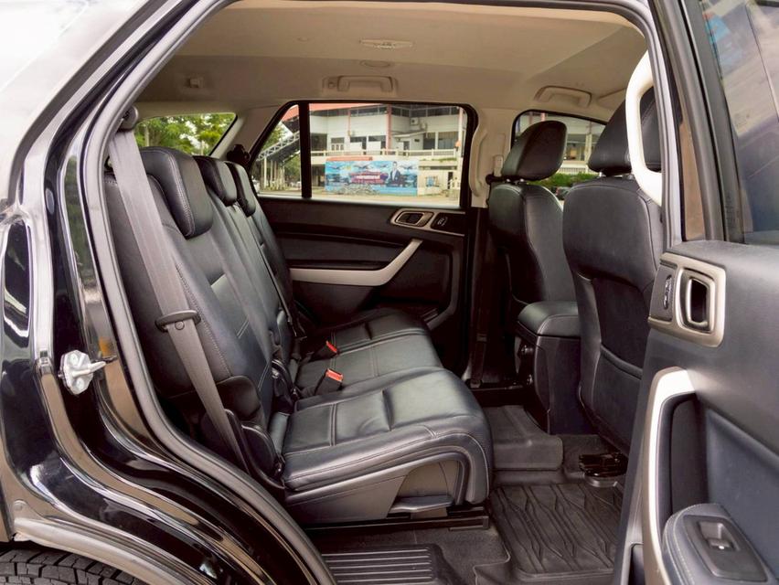 ขาย Ford Everest 2.0 Titanium ปี20 15