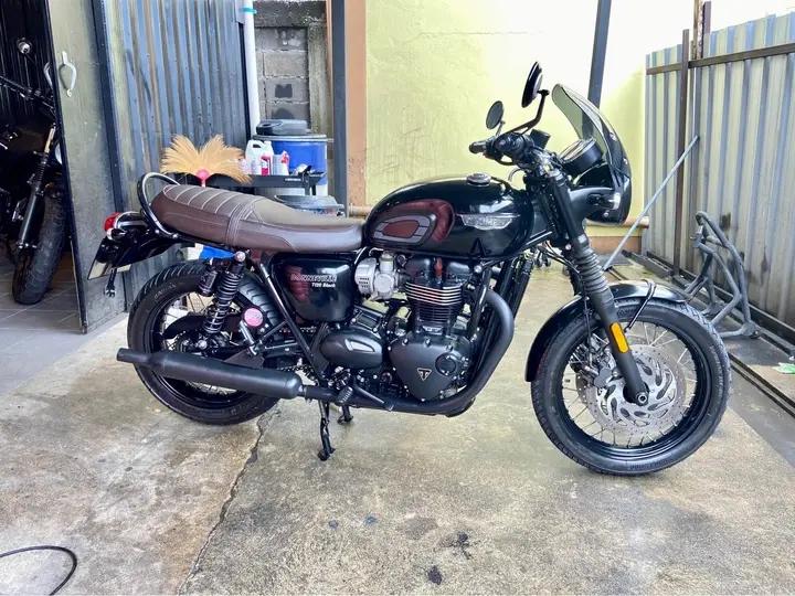 รถพร้อมใช้งานสภาพดีมาก Triumph Bonneville T120 2