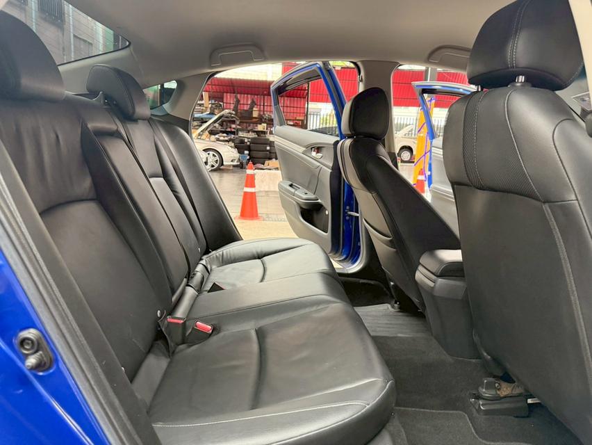 HONDA CIVIC FC 1.8 EL i-VTEC ปี2020 รถบ้านสวยจัด  ตัวท็อปสุดในรุ่น วิ่งน้อย 9