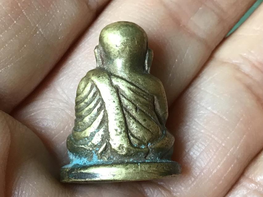 รูปหล่อหลวงพ่อเงิน วัดบางคลาน รูปที่ 2